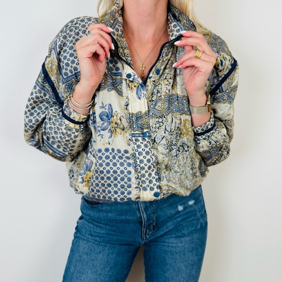 Vintage Details Sportswear 100% silk floral parsley print padded bomber jacket - Picture 5 of 9